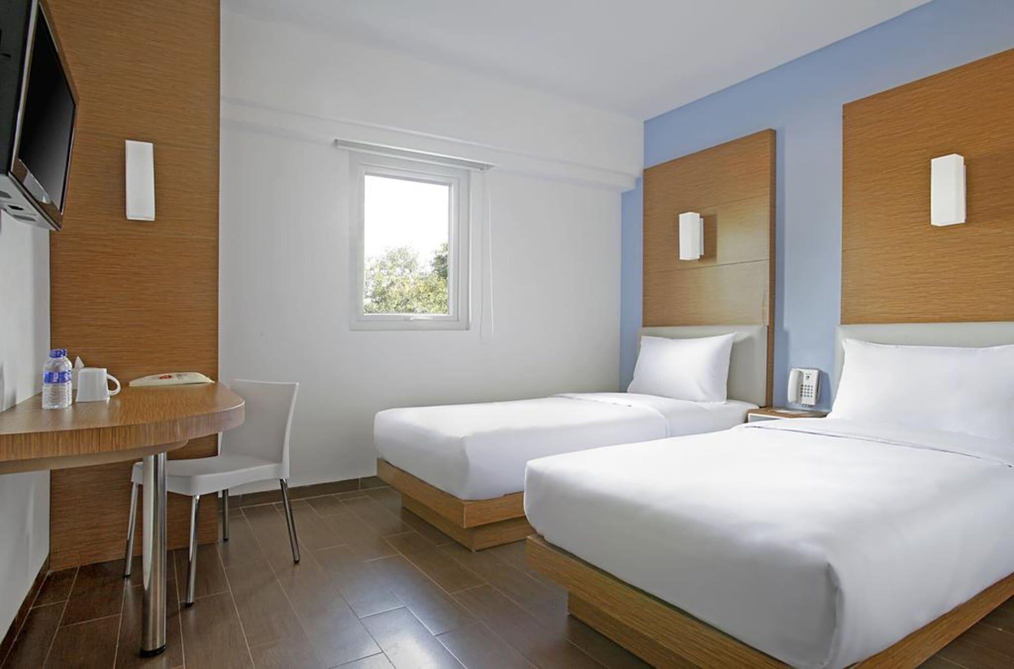 Amaris Hotel Senen Jacarta Exterior foto