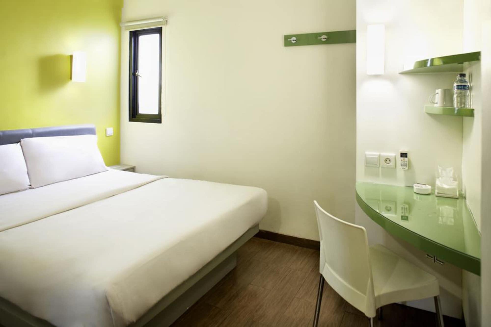 Amaris Hotel Senen Jacarta Exterior foto