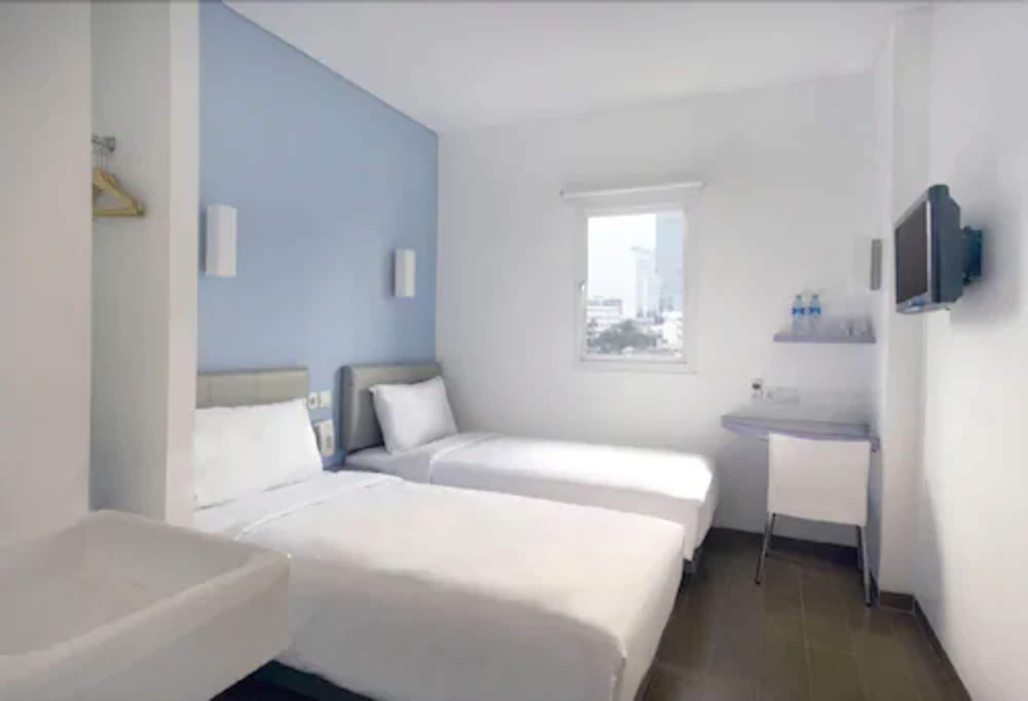 Amaris Hotel Senen Jacarta Quarto foto