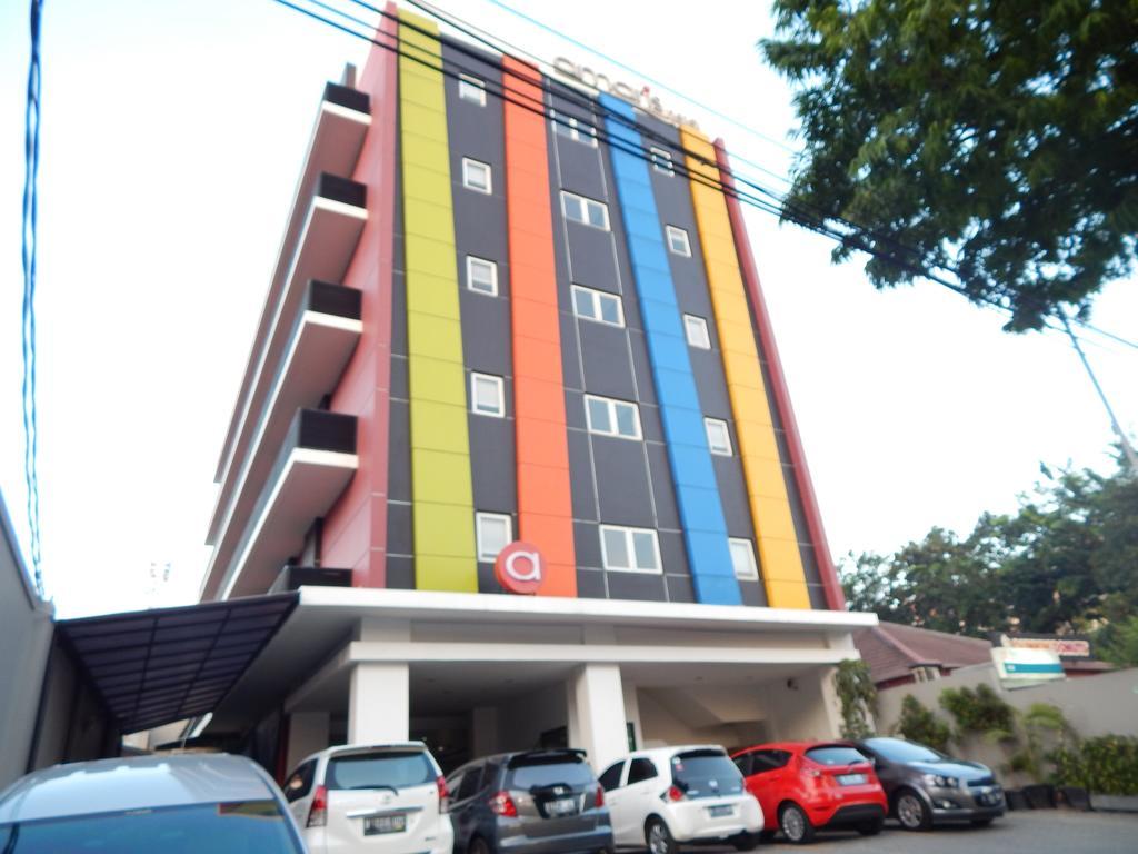 Amaris Hotel Senen Jacarta Exterior foto